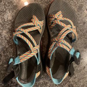 Blue yellow and pink striped Choco’s w/ toe strap
